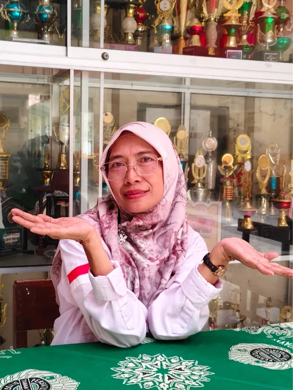 Dra Luluk Triwidayati